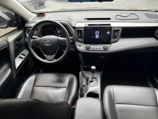 Toyota RAV4 2019 2.0L CVT Two-drive fashion X Limited edition Country VI interior photo 8 Toyota RAV4 2019 2.0L CVT Two-drive fashion X Limited edition Country VI interior photo 8