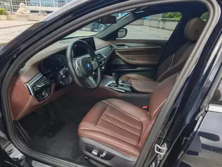 BMW 5 Series 2022 Segundo cambio 535Le M Conjunto deportivo exterior foto 3 BMW 5 Series 2022 Segundo cambio 535Le M Conjunto deportivo exterior foto 3