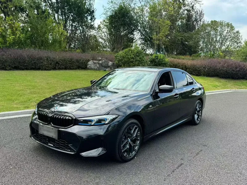 BMW 3 Series 2025 330Li Premium Class M Sports Night Suit exterior photo 1 BMW 3 Series 2025 330Li Premium Class M Sports Night Suit exterior photo 1