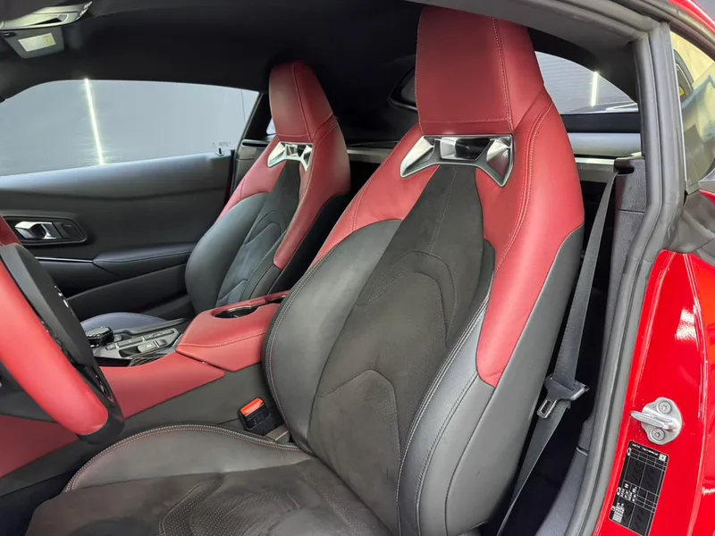 Toyota Supra 2022 Reforma GR SUPRA 3.0T Tipo estándar interior foto 9 Toyota Supra 2022 Reforma GR SUPRA 3.0T Tipo estándar interior foto 9
