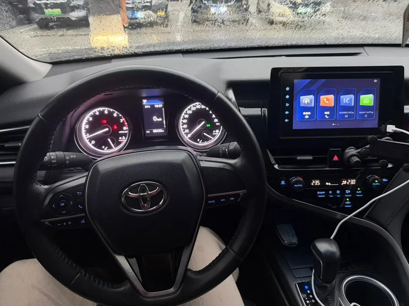 Toyota Camry 2023 2.0GVP Versión líder interior foto 9 Toyota Camry 2023 2.0GVP Versión líder interior foto 9