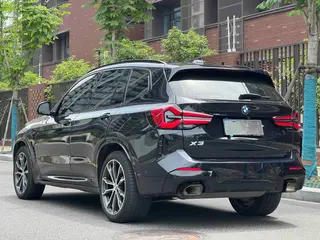 BMW X3 2023 xDrive30i Leader M Ensemble de nuit Yao intérieur photo 11 BMW X3 2023 xDrive30i Leader M Ensemble de nuit Yao intérieur photo 11