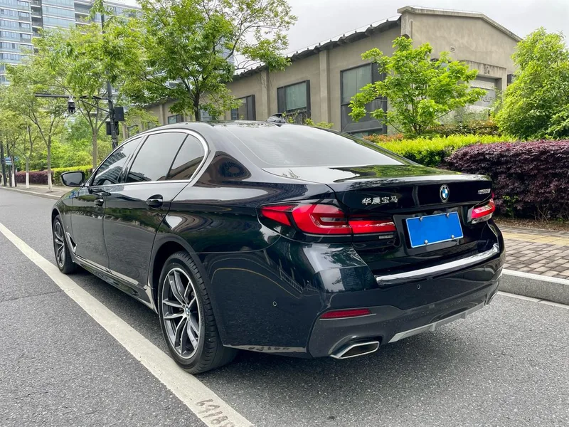 BMW 5 Series 2022 Second change 525Li M Sports suit exterior photo 5 BMW 5 Series 2022 Second change 525Li M Sports suit exterior photo 5