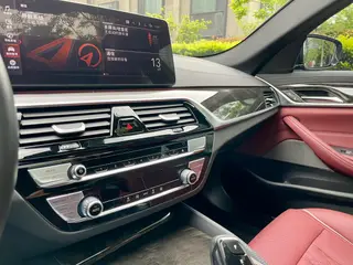 BMW 5 Series 2022 Second change 525Li M Sports suit interior photo 18 BMW 5 Series 2022 Second change 525Li M Sports suit interior photo 18