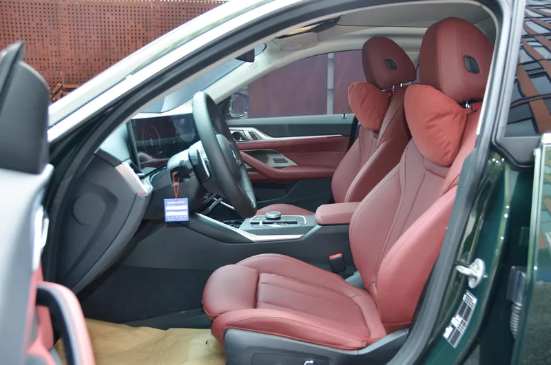 BMW 4 Series 2023 425i Gran Coupe M Ensemble de sport intérieur photo 12 BMW 4 Series 2023 425i Gran Coupe M Ensemble de sport intérieur photo 12