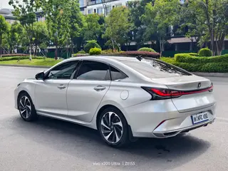 Changan Raeton Plus 2023 1.5T DCT Pilot type interior photo 9 Changan Raeton Plus 2023 1.5T DCT Pilot type interior photo 9