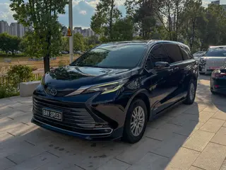 Toyota Sienna 2021 2.5L Hybrid Luxury Edition exterior photo 1 Toyota Sienna 2021 2.5L Hybrid Luxury Edition exterior photo 1