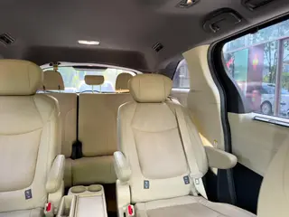 Toyota Sienna 2021 2.5L Hybrid Luxury Edition exterior photo 7 Toyota Sienna 2021 2.5L Hybrid Luxury Edition exterior photo 7