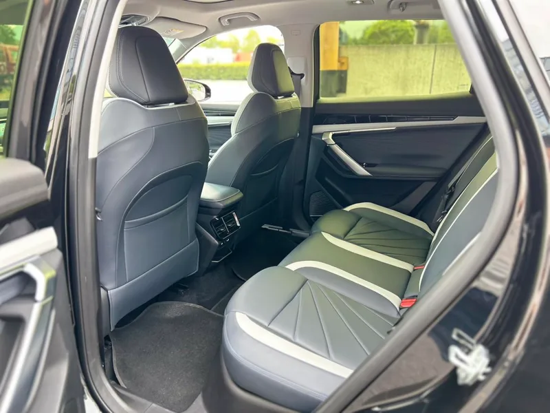 Geely Boyue L 2023 1.5TD DCT Версия славы экстерьер фото 5