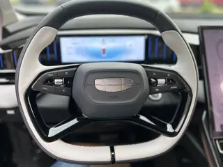 Geely Boyue L 2023 1.5TD DCT Версия славы интерьер фото 11