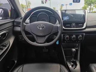 Toyota Yaris L 2020 1.5L CVT Leading Edition interior photo 9 Toyota Yaris L 2020 1.5L CVT Leading Edition interior photo 9