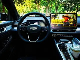 Geely Preface 2025 1.5T Восточный Яо Куньлунь-версия интерьер фото 12 Geely Preface 2025 1.5T Восточный Яо Куньлунь-версия интерьер фото 12