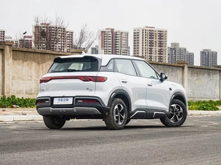 BYD Yuan UP 2025 Smart Driving Version 401KM Leading Type exterior photo 7 BYD Yuan UP 2025 Smart Driving Version 401KM Leading Type exterior photo 7
