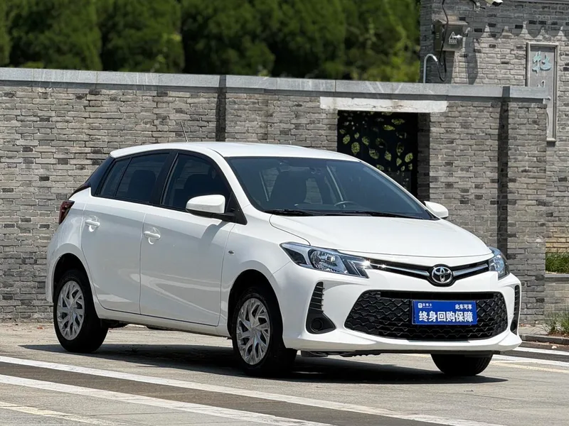 Toyota Vios FS 2022 1.5L CVT Фэн Чи CARE Версия экстерьер фото 3