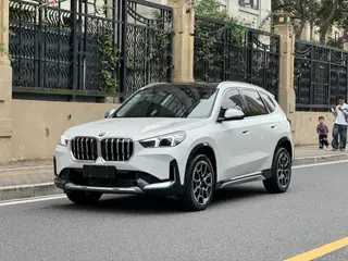 BMW X1 2023 xDrive25Li X Набор дизайна