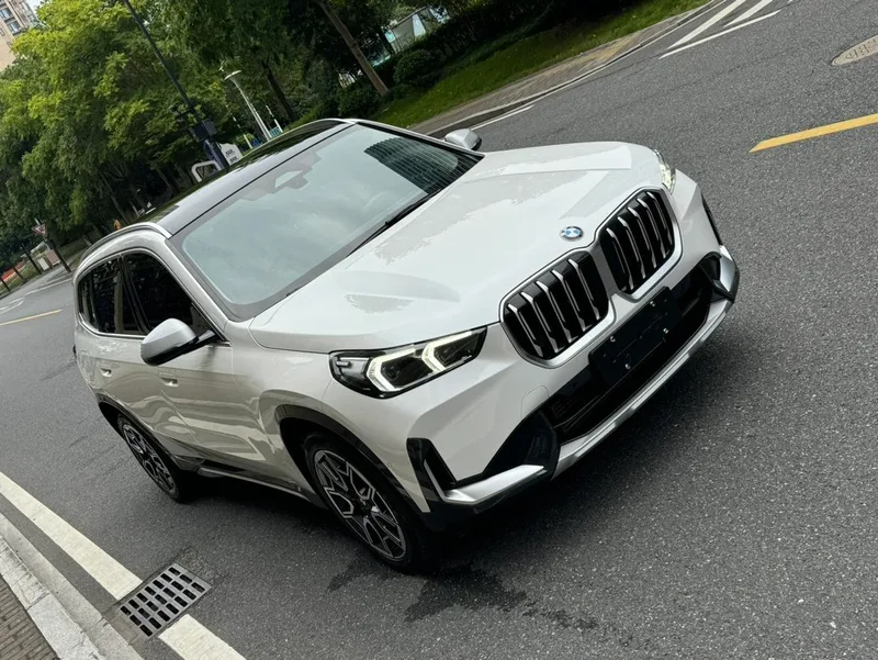 BMW X1 2023 xDrive25Li X Design Suit exterior photo 7 BMW X1 2023 xDrive25Li X Design Suit exterior photo 7