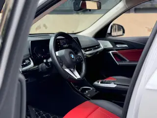 BMW X1 2023 xDrive25Li X Design Suit interior photo 17 BMW X1 2023 xDrive25Li X Design Suit interior photo 17