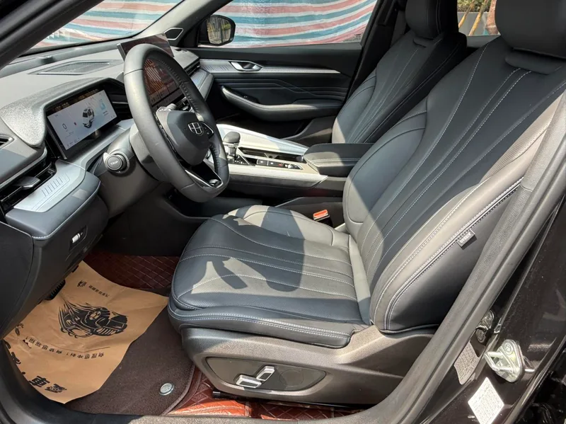Geely Preface 2025 1.5T Восточный Яо Куньлунь-версия экстерьер фото 7 Geely Preface 2025 1.5T Восточный Яо Куньлунь-версия экстерьер фото 7