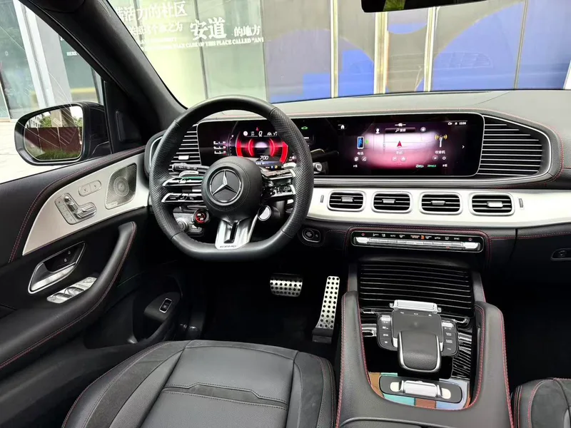 Mercedes-Benz GLE AMG 2024 AMG GLE 53 4MATIC+ interior foto 8 Mercedes-Benz GLE AMG 2024 AMG GLE 53 4MATIC+ interior foto 8