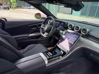 Mercedes-Benz CLE 2025 CLE 260 Convertible Coupe interior photo 12 Mercedes-Benz CLE 2025 CLE 260 Convertible Coupe interior photo 12