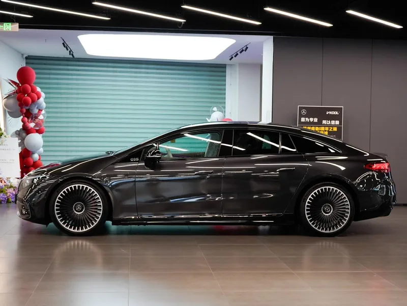 Mercedes-Benz EQS AMG 2022 AMG EQS 53 4MATIC+ exterior foto 3 Mercedes-Benz EQS AMG 2022 AMG EQS 53 4MATIC+ exterior foto 3