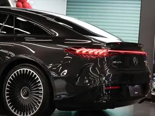 Mercedes-Benz EQS AMG 2022 AMG EQS 53 4MATIC+ exterior foto 7 Mercedes-Benz EQS AMG 2022 AMG EQS 53 4MATIC+ exterior foto 7