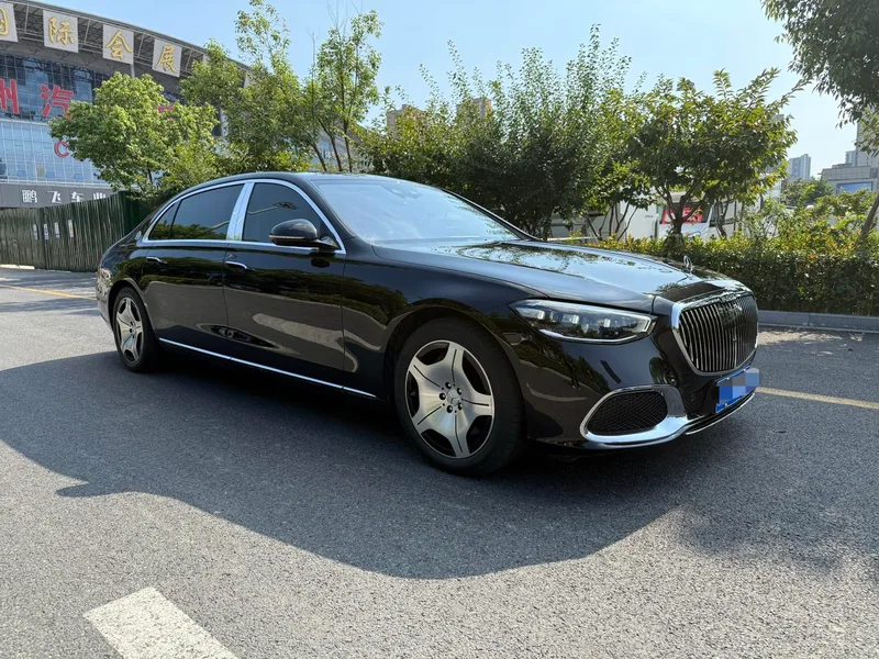 Mercedes-Benz Mercedes-Maybach S-Class 2025 S 480 4MATIC exterior foto 3 Mercedes-Benz Mercedes-Maybach S-Class 2025 S 480 4MATIC exterior foto 3