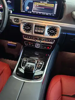 Mercedes-Benz Mercedes-AMG G-Class 2023 AMG G 63 intérieur photo 9 Mercedes-Benz Mercedes-AMG G-Class 2023 AMG G 63 intérieur photo 9