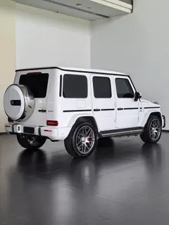 Mercedes-Benz Mercedes-AMG G-Class 2023 AMG G 63 intérieur photo 12 Mercedes-Benz Mercedes-AMG G-Class 2023 AMG G 63 intérieur photo 12