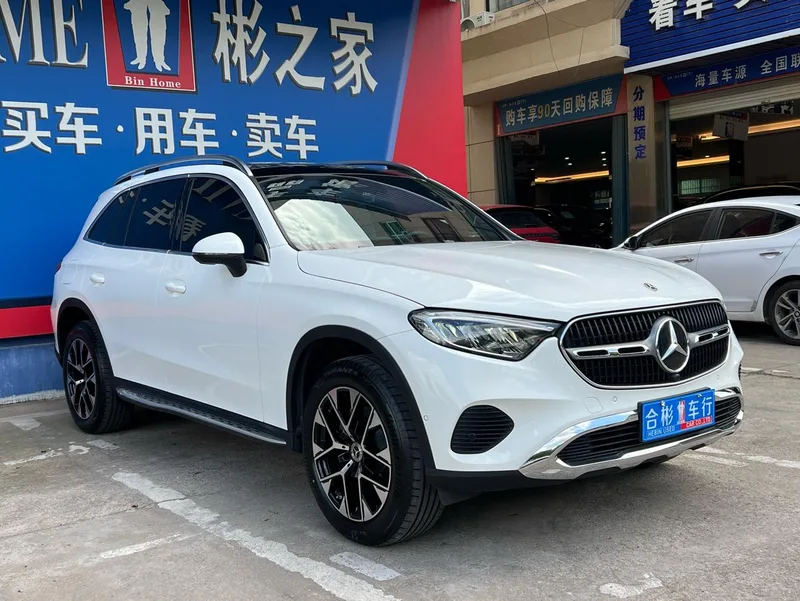 Mercedes-Benz GLC 2023 GLC 260 L 4MATIC Dynamic 7 seat exterior photo 2 Mercedes-Benz GLC 2023 GLC 260 L 4MATIC Dynamic 7 seat exterior photo 2