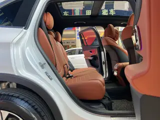 Mercedes-Benz GLC 2023 GLC 260 L 4MATIC Dynamic 7 seat exterior photo 4 Mercedes-Benz GLC 2023 GLC 260 L 4MATIC Dynamic 7 seat exterior photo 4