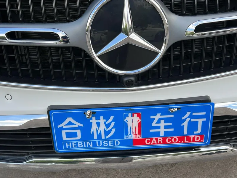 Mercedes-Benz GLC 2023 GLC 260 L 4MATIC Dynamic 7 seat interior photo 12 Mercedes-Benz GLC 2023 GLC 260 L 4MATIC Dynamic 7 seat interior photo 12