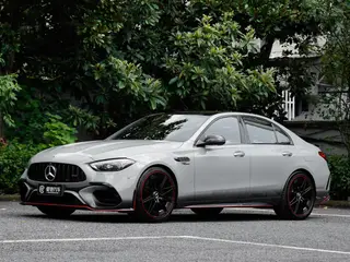 Mercedes-Benz C-Class AMG 2024 AMG C 63 S E Performance F1 Edición especial exterior foto 1 Mercedes-Benz C-Class AMG 2024 AMG C 63 S E Performance F1 Edición especial exterior foto 1