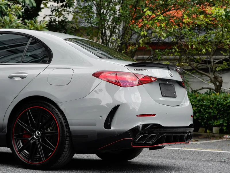 Mercedes-Benz C-Class AMG 2024 AMG C 63 S E Performance F1 Edición especial exterior foto 6 Mercedes-Benz C-Class AMG 2024 AMG C 63 S E Performance F1 Edición especial exterior foto 6