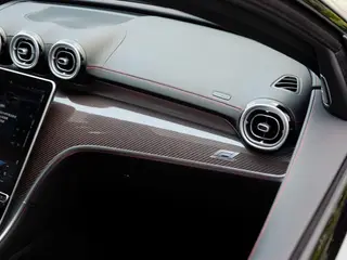 Mercedes-Benz C-Class AMG 2024 AMG C 63 S E Performance F1 Edición especial interior foto 20 Mercedes-Benz C-Class AMG 2024 AMG C 63 S E Performance F1 Edición especial interior foto 20
