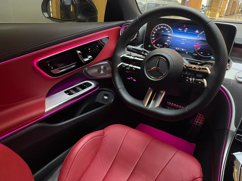 Mercedes-Benz CLE 2024 CLE 300 4MATIC Convertible Coupe interior photo 17 Mercedes-Benz CLE 2024 CLE 300 4MATIC Convertible Coupe interior photo 17