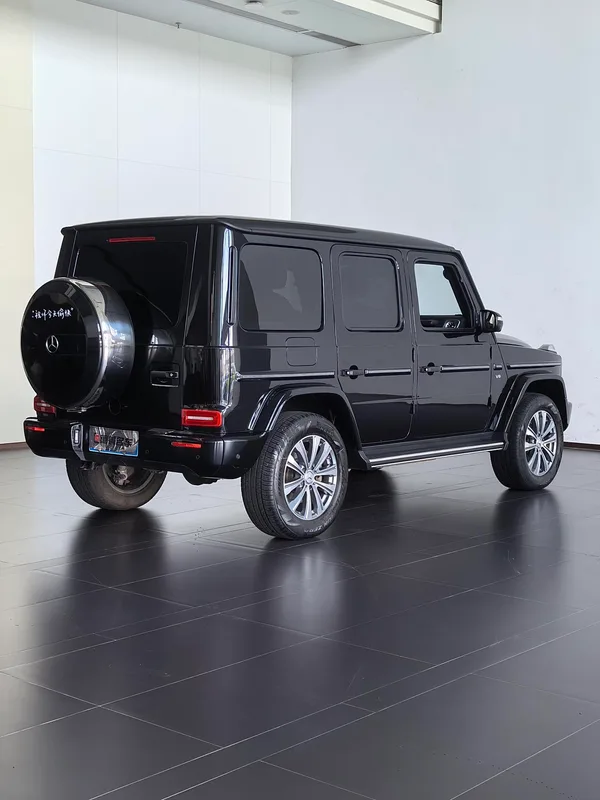 Mercedes-Benz G-Class 2023 G 500 interior photo 9 Mercedes-Benz G-Class 2023 G 500 interior photo 9