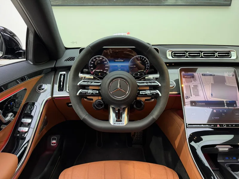 Mercedes-Benz Mercedes-AMG S-Class 2024 AMG S 63 L E Performance extérieur photo 5 Mercedes-Benz Mercedes-AMG S-Class 2024 AMG S 63 L E Performance extérieur photo 5