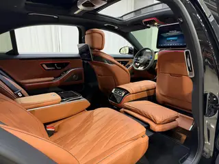 Mercedes-Benz Mercedes-AMG S-Class 2024 AMG S 63 L E Performance intérieur photo 11 Mercedes-Benz Mercedes-AMG S-Class 2024 AMG S 63 L E Performance intérieur photo 11