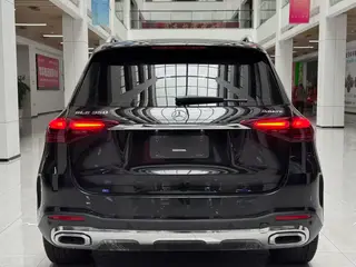 Mercedes-Benz GLE (Imported) 2024 Reforma GLE 350 4MATIC Estilo de moda exterior foto 6 Mercedes-Benz GLE (Imported) 2024 Reforma GLE 350 4MATIC Estilo de moda exterior foto 6
