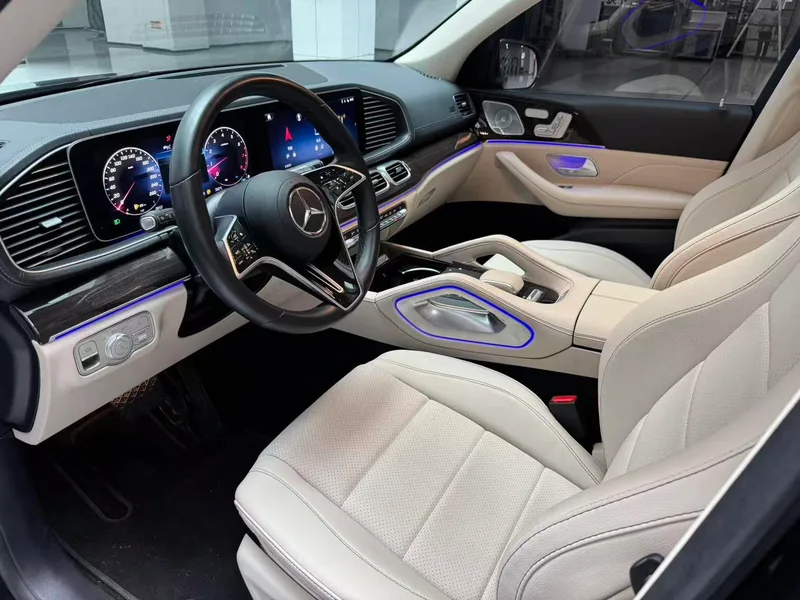 Mercedes-Benz GLE (Imported) 2024 Reforma GLE 350 4MATIC Estilo de moda interior foto 11 Mercedes-Benz GLE (Imported) 2024 Reforma GLE 350 4MATIC Estilo de moda interior foto 11