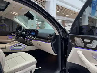 Mercedes-Benz GLE (Imported) 2024 Reforma GLE 350 4MATIC Estilo de moda interior foto 16 Mercedes-Benz GLE (Imported) 2024 Reforma GLE 350 4MATIC Estilo de moda interior foto 16