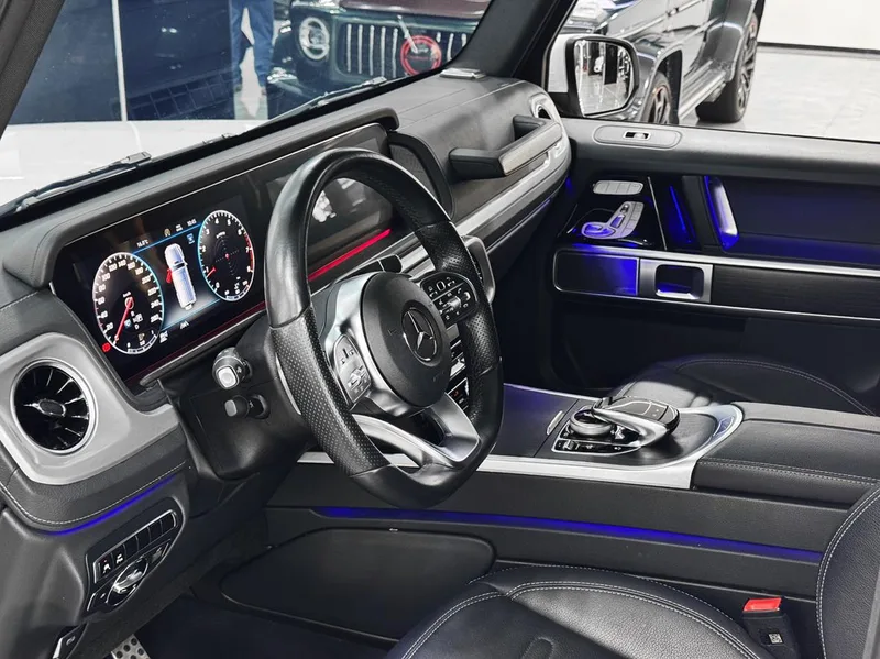 Mercedes-Benz G-Class 2022 G 350 intérieur photo 7 Mercedes-Benz G-Class 2022 G 350 intérieur photo 7