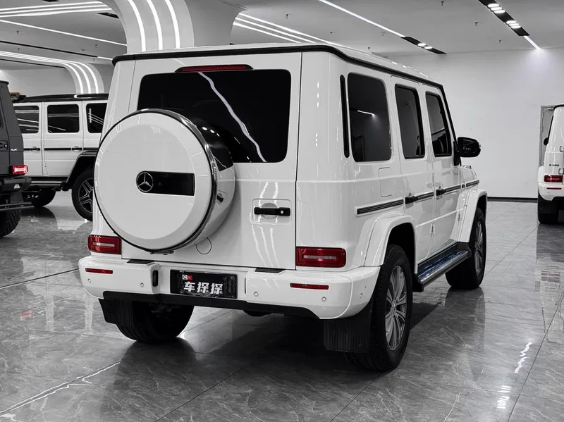 Mercedes-Benz G-Class 2022 G 350 intérieur photo 9 Mercedes-Benz G-Class 2022 G 350 intérieur photo 9