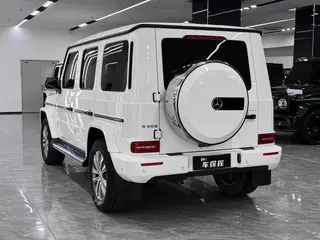 Mercedes-Benz G-Class 2022 G 350 intérieur photo 11 Mercedes-Benz G-Class 2022 G 350 intérieur photo 11
