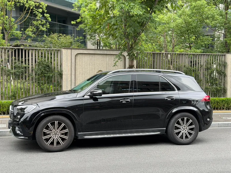 Mercedes-Benz GLE (Imported) 2024 GLE 350 4MATIC Style tendance extérieur photo 3 Mercedes-Benz GLE (Imported) 2024 GLE 350 4MATIC Style tendance extérieur photo 3
