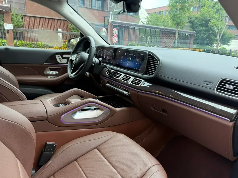 Mercedes-Benz GLE (Imported) 2024 GLE 350 4MATIC Style tendance extérieur photo 7 Mercedes-Benz GLE (Imported) 2024 GLE 350 4MATIC Style tendance extérieur photo 7
