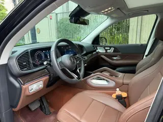 Mercedes-Benz GLE (Imported) 2024 GLE 350 4MATIC Style tendance intérieur photo 13 Mercedes-Benz GLE (Imported) 2024 GLE 350 4MATIC Style tendance intérieur photo 13