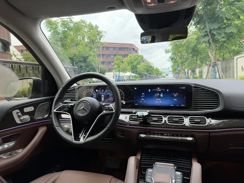 Mercedes-Benz GLE (Imported) 2024 GLE 350 4MATIC Style tendance intérieur photo 15 Mercedes-Benz GLE (Imported) 2024 GLE 350 4MATIC Style tendance intérieur photo 15