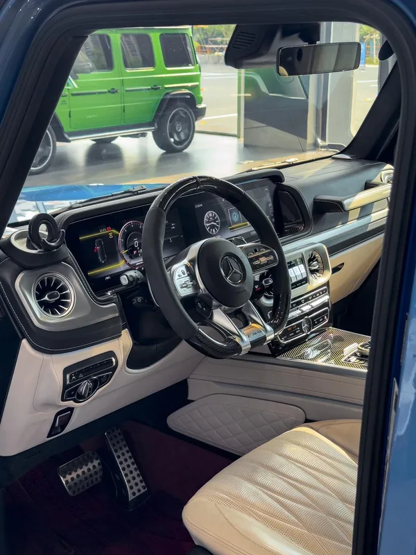Mercedes-Benz Mercedes-AMG G-Class 2022 AMG G 63 interior foto 12 Mercedes-Benz Mercedes-AMG G-Class 2022 AMG G 63 interior foto 12